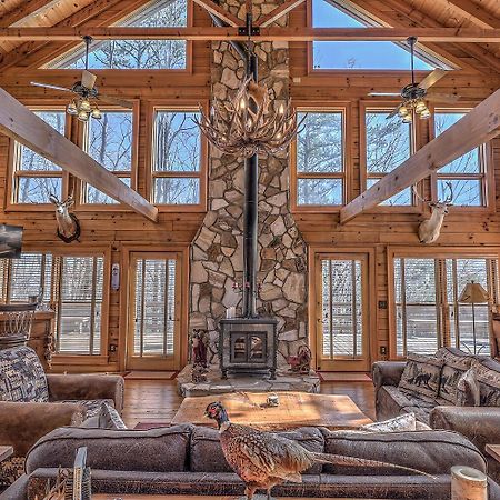 Blue Ridge Bliss- Spacious Cabin, Pets, Hot Tub! Ngoại thất bức ảnh