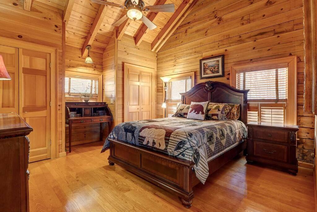 Blue Ridge Bliss- Spacious Cabin, Pets, Hot Tub! Ngoại thất bức ảnh
