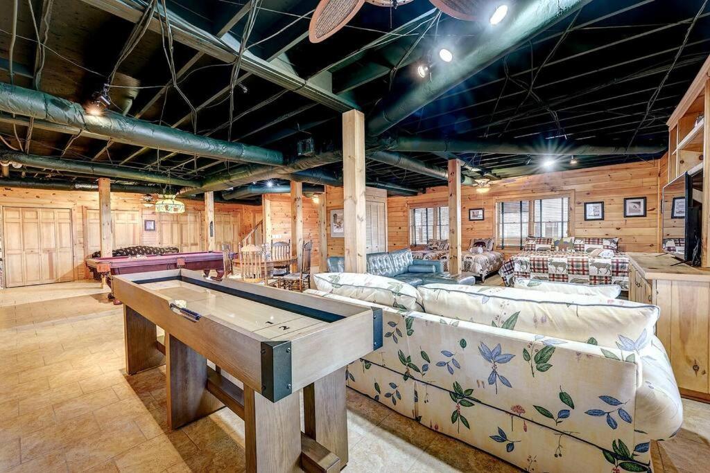 Blue Ridge Bliss- Spacious Cabin, Pets, Hot Tub! Ngoại thất bức ảnh