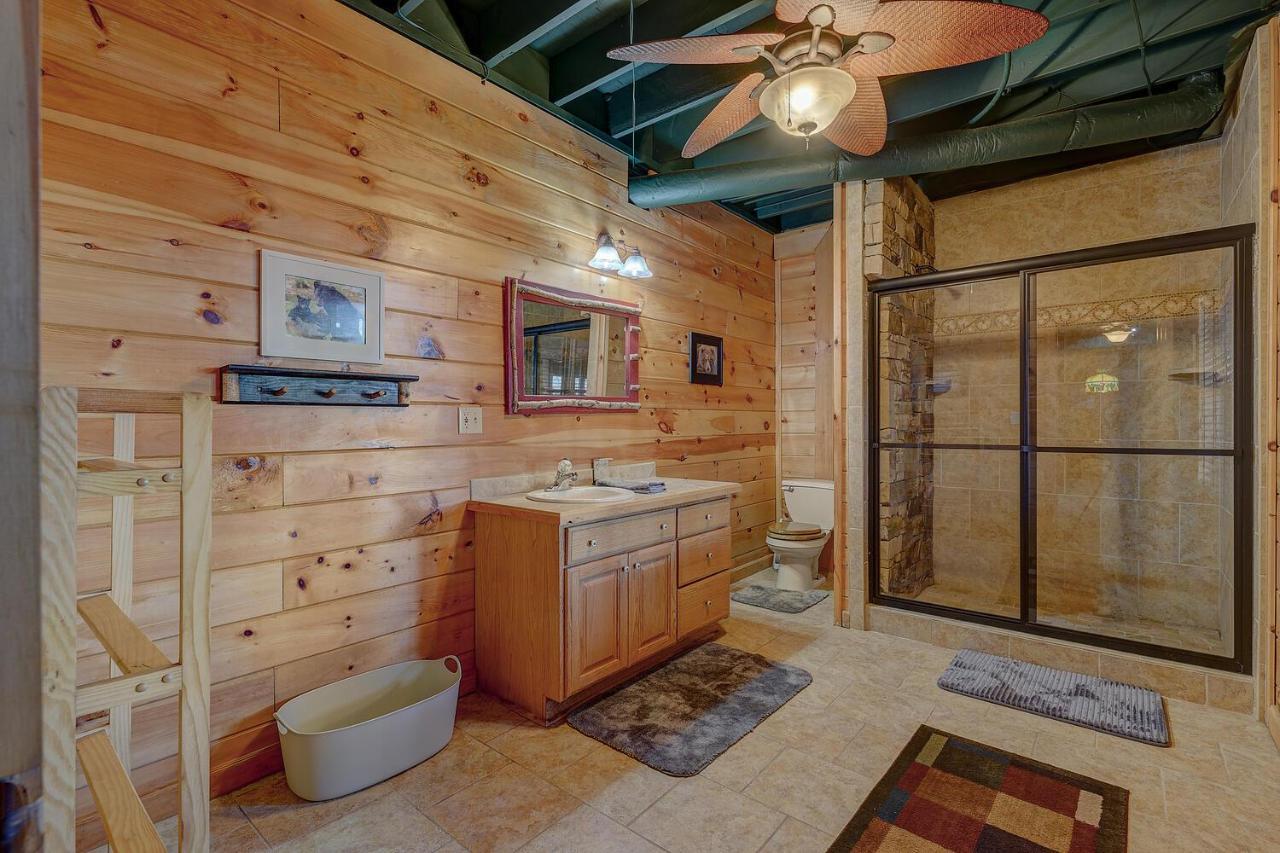 Blue Ridge Bliss- Spacious Cabin, Pets, Hot Tub! Ngoại thất bức ảnh